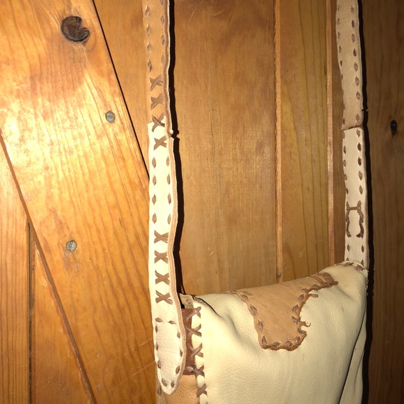 Sold! Handmade, Deer Hide, Crossbody Purse - Picture 7 of 8